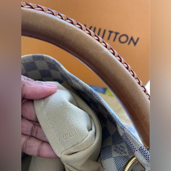 Authentic Louis Vuitton Artsy Handbag Damier MM - Picture 2 of 12